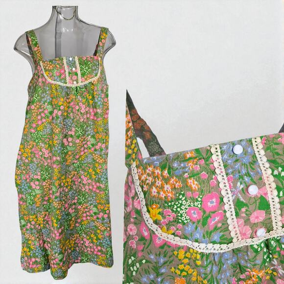 60s Tiffany Loungewear Classic Retro Colors Floral Bib Dress Pockets Sundress M - Picture 1 of 16